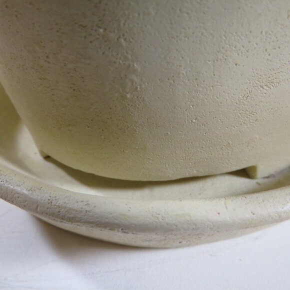 Kohls Cream Oval Flower Pot Planter with Floral applique & built in saucer - Picture 11 of 15